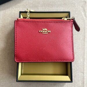 Coach ID holder